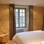 Le Porche De 4* 사흘라 라 카네다