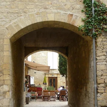Aparthotel Le Porche De 3*