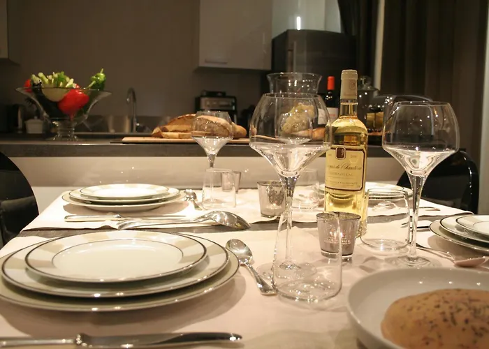 アパートホテル ル ポルシュ ドゥ サルラ 4*