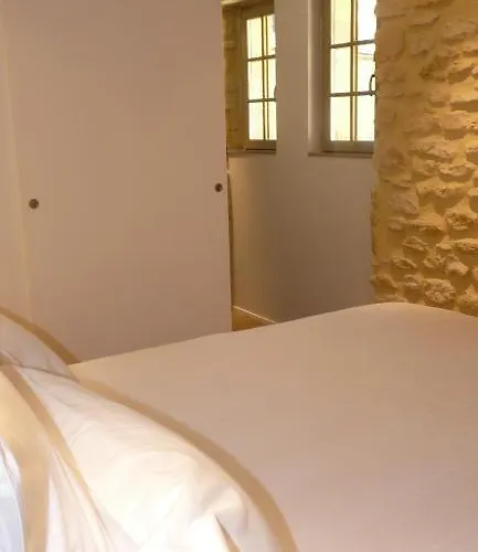 ル ポルシュ ドゥ サルラ 4* サルラ・ラ・カネダ