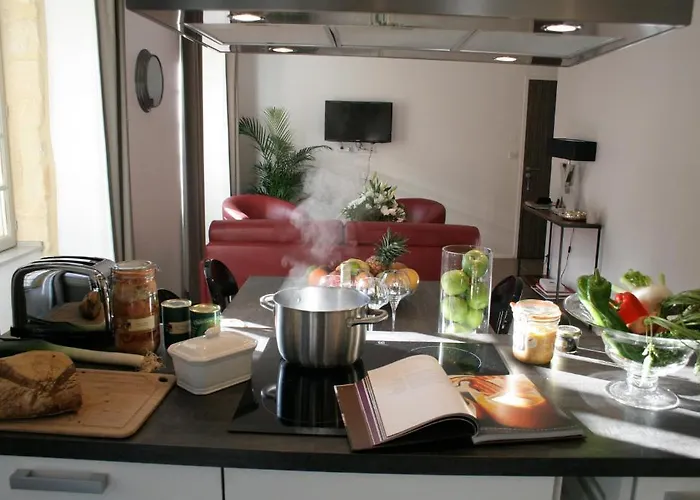 ル ポルシュ ドゥ サルラ アパートホテル サルラ・ラ・カネダ